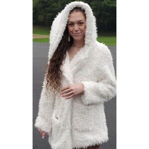 Hooded Fluffy White Faux Fur Soft Coat Sz L Boho Coquette Whimsy Fairy Festival